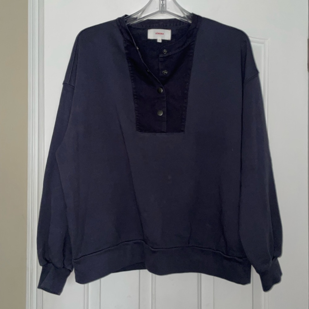 XIRENA NAVY BLUE SWEATSHIRT SZ SMALL